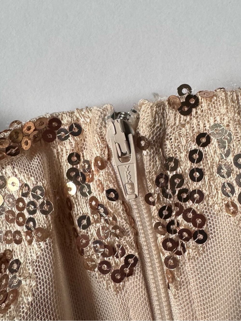 Windsor Josquim Ivory Gold Sequin Bodycon Mini Dress - Picture 4 of 10